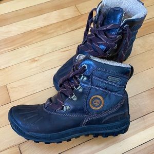 Timberland Women’s Waterproof Earthkeeper Boots sz 7